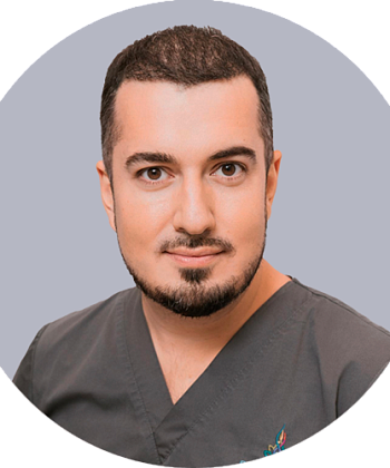 Пиямов Роман Рустамович